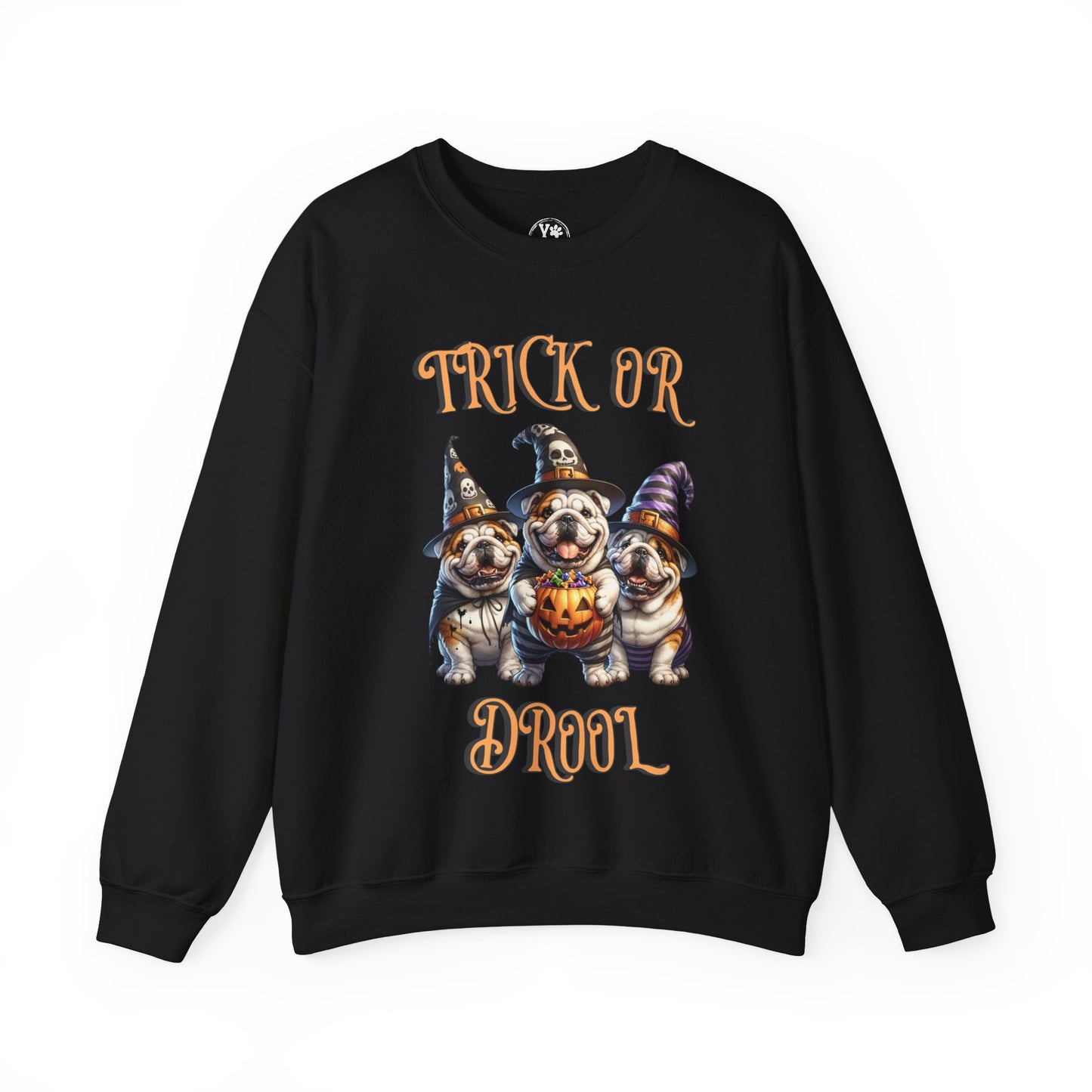 Halloween vintage bulldog sweatshirt for dog lovers, bulldog lovers, spooky dog, pet lovers, dog lovers, cute halloween sweatshirt