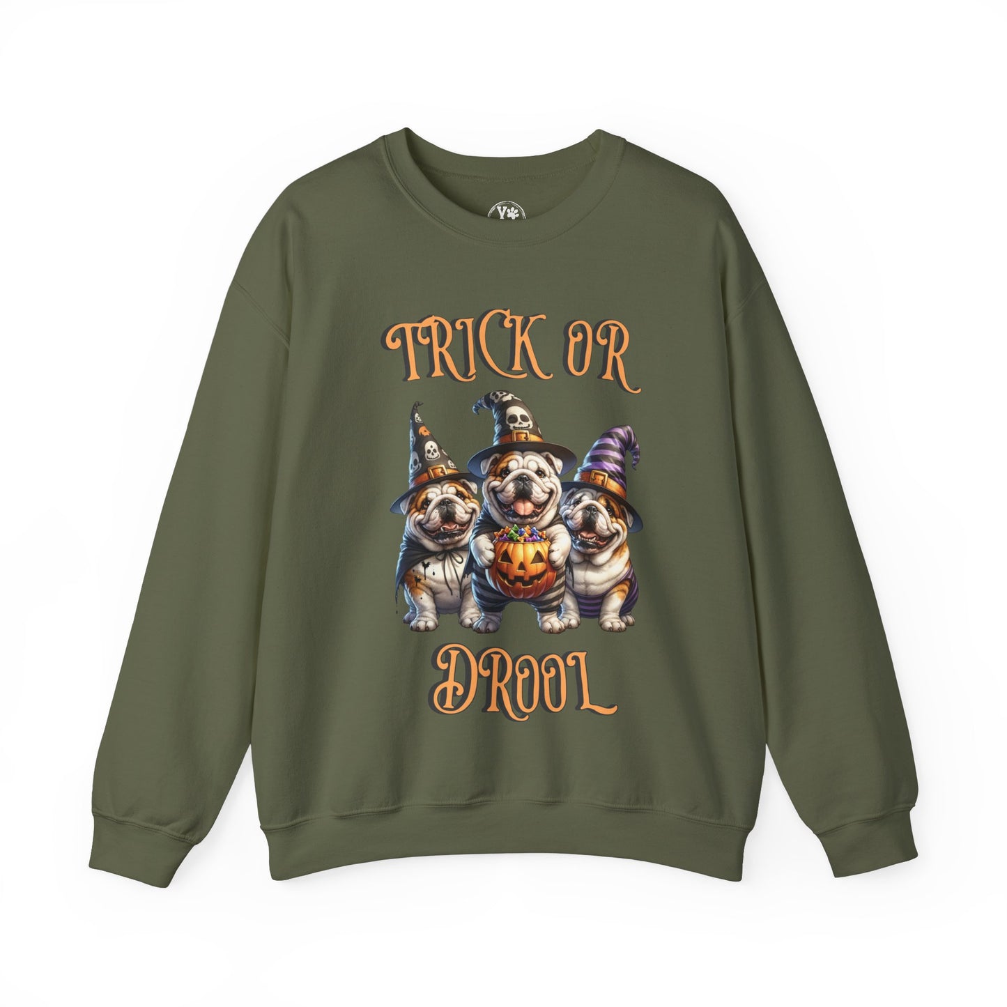 Halloween vintage bulldog sweatshirt for dog lovers, bulldog lovers, spooky dog, pet lovers, dog lovers, cute halloween sweatshirt