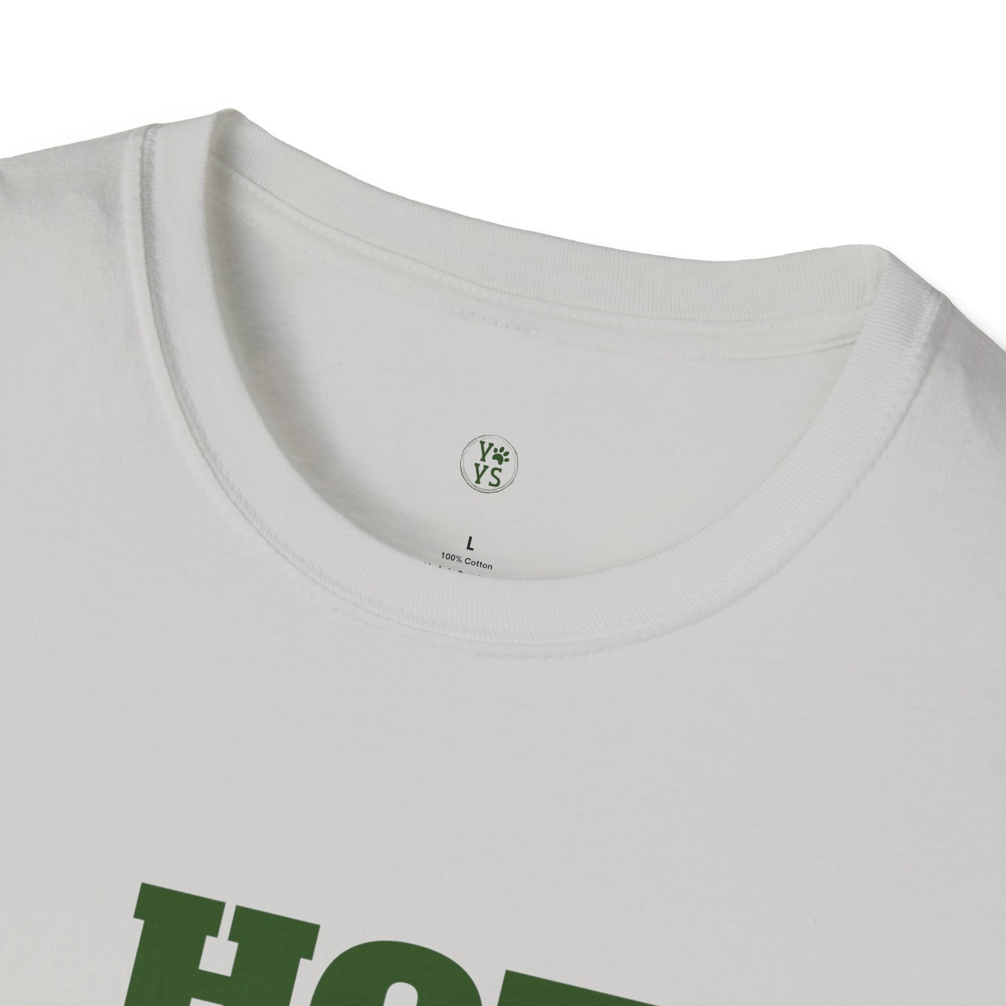 Hot Girls Read Labs Retro T-Shirt — Vet Tech & Lab Technician Gift